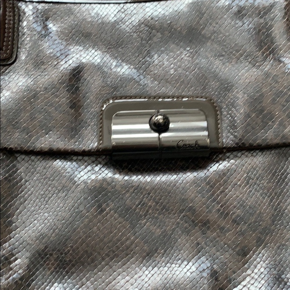 Coach tote - Picture 2 of 5